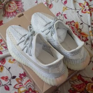 yeezy boost 350 v2